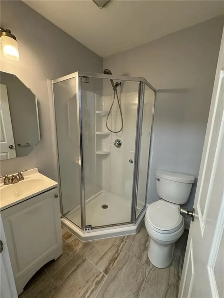 38 40 Freebody Street Newport RI 02840