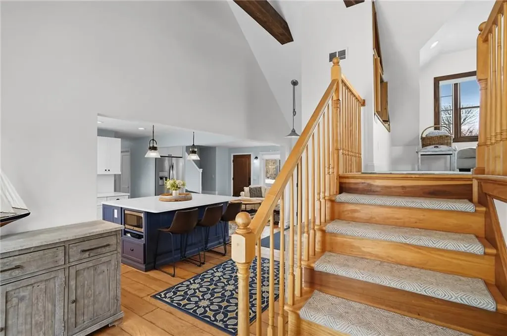 206 Reservoir Road Middletown RI 02842