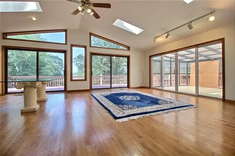 130 Woodville Road Hopkinton RI 02832