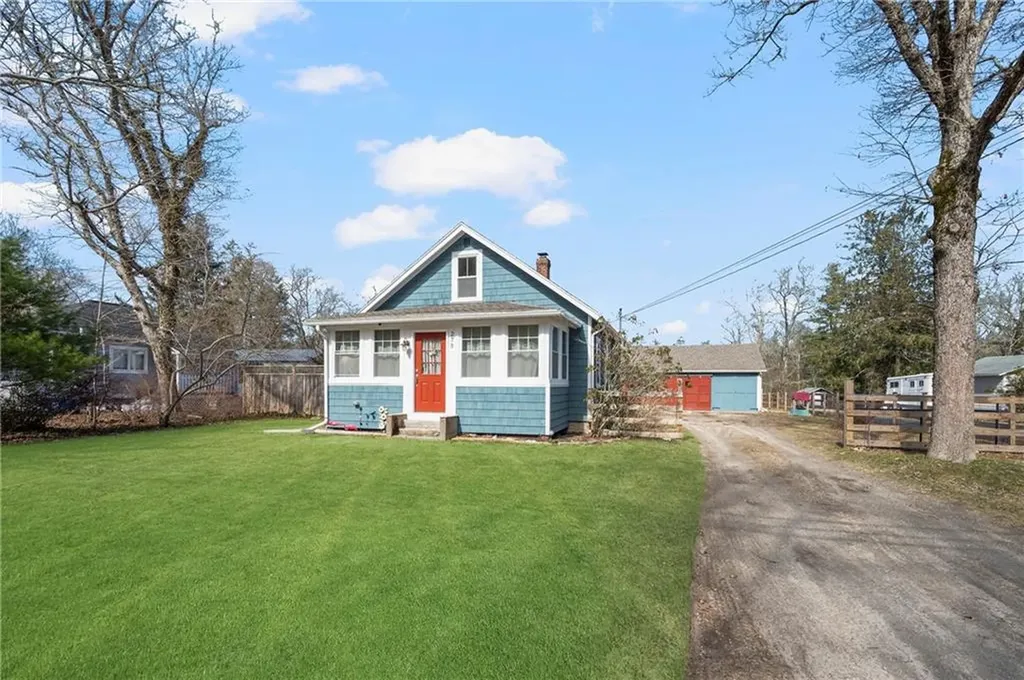 275 Usquepaugh Road South Kingstown RI 02892