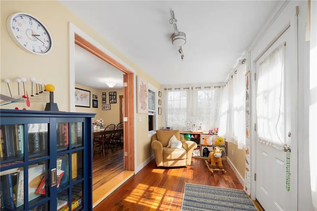275 Usquepaugh Road South Kingstown RI 02892