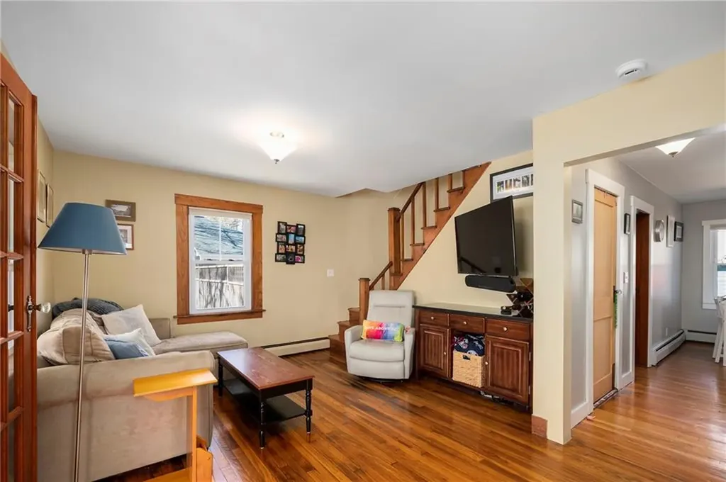 275 Usquepaugh Road South Kingstown RI 02892