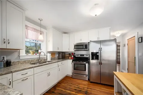 275 Usquepaugh Road South Kingstown RI 02892