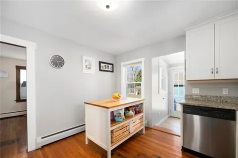 275 Usquepaugh Road South Kingstown RI 02892