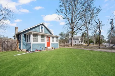275 Usquepaugh Road South Kingstown RI 02892