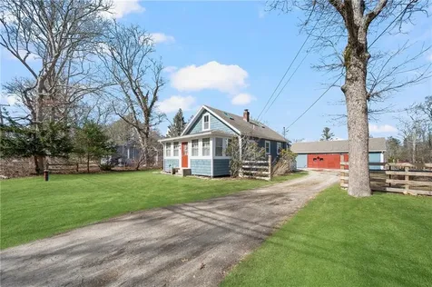 275 Usquepaugh Road South Kingstown RI 02892