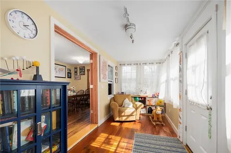 275 Usquepaugh Road South Kingstown RI 02892