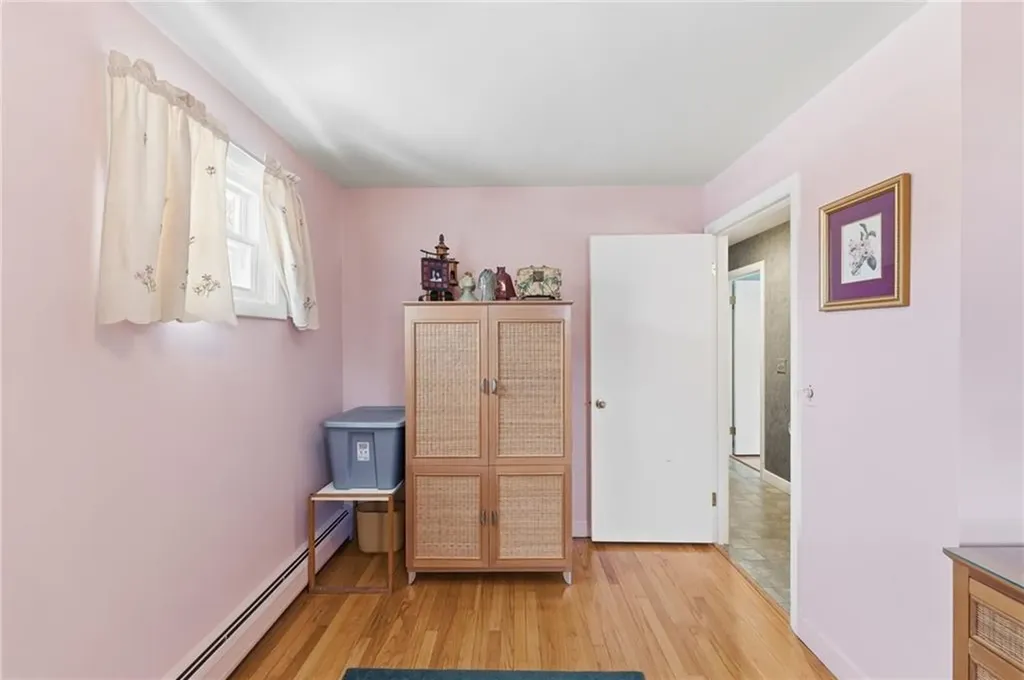 20 Reservoir Avenue Warren RI 02885