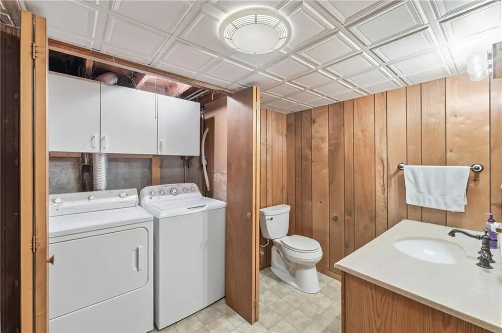 20 Reservoir Avenue Warren RI 02885