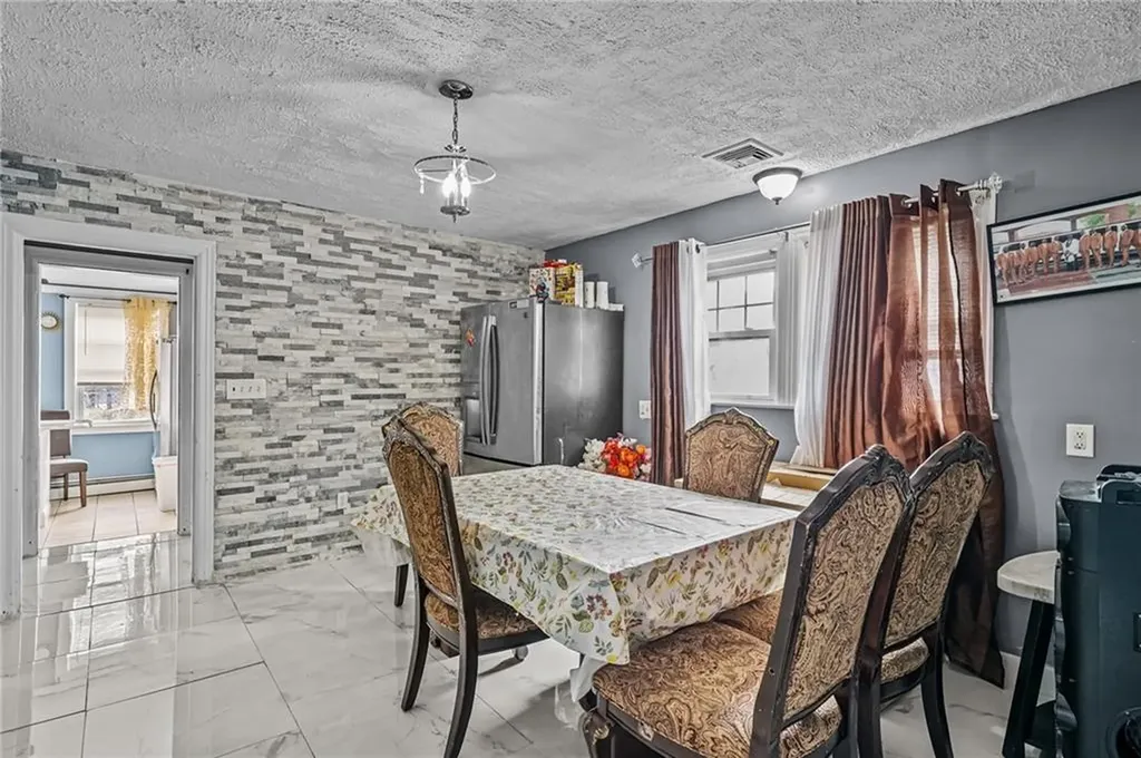 30 Touro Street Providence RI 02904