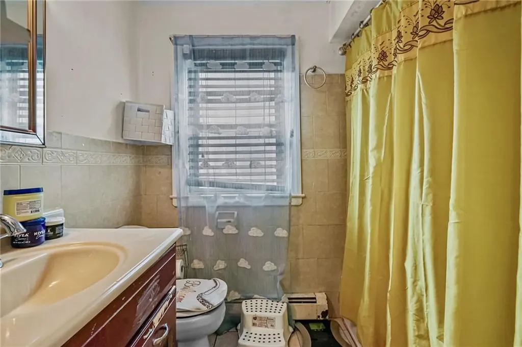 30 Touro Street Providence RI 02904