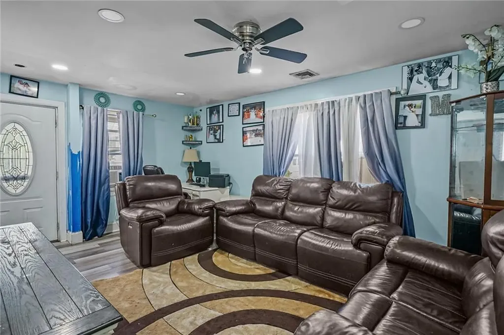 30 Touro Street Providence RI 02904