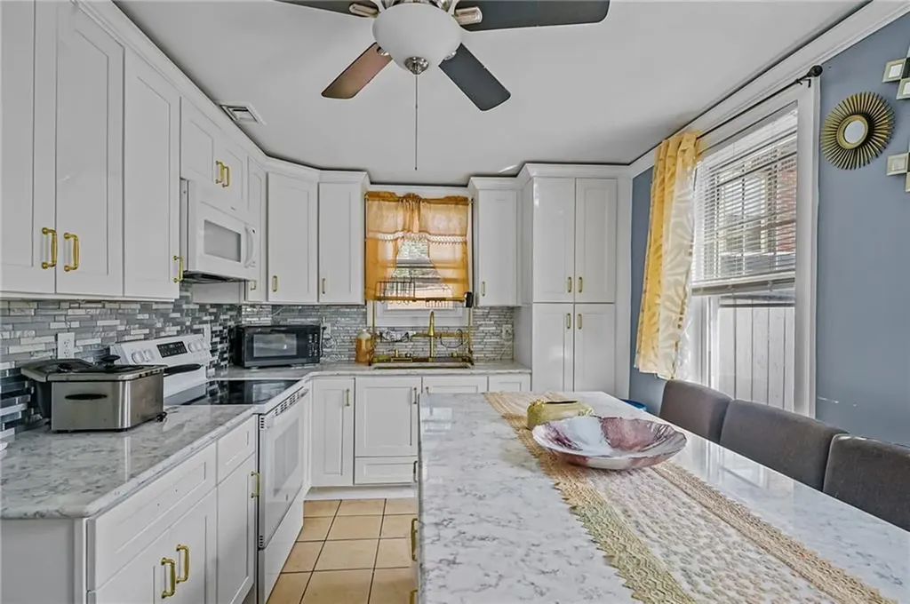 30 Touro Street Providence RI 02904