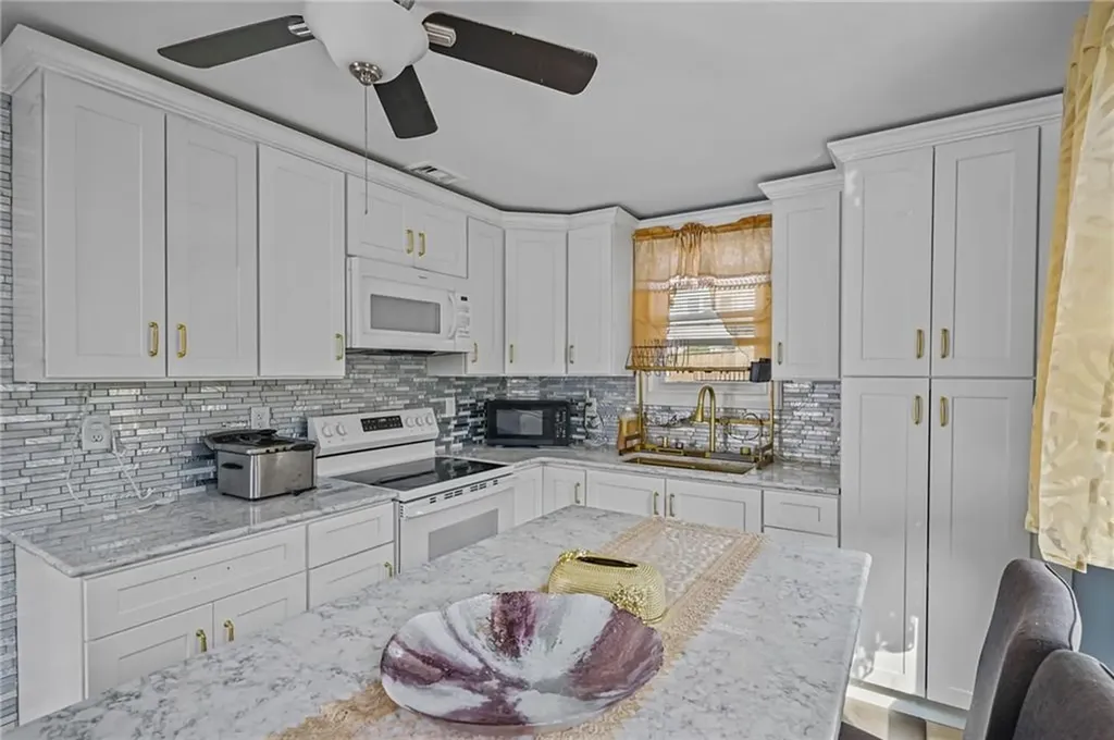 30 Touro Street Providence RI 02904