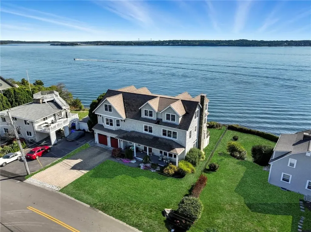 264 Col John Gardner Road Narragansett RI 02882