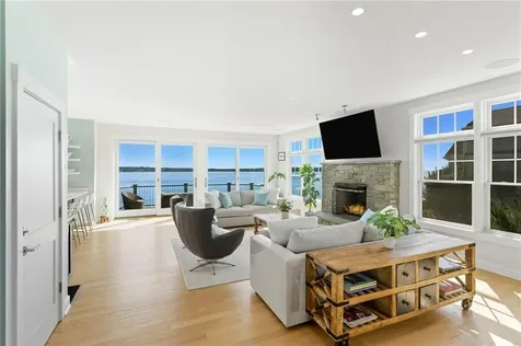 264 Col John Gardner Road Narragansett RI 02882