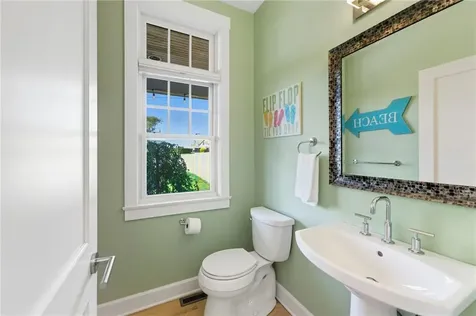 264 Col John Gardner Road Narragansett RI 02882