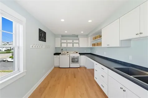 264 Col John Gardner Road Narragansett RI 02882