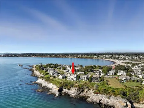 264 Col John Gardner Road Narragansett RI 02882