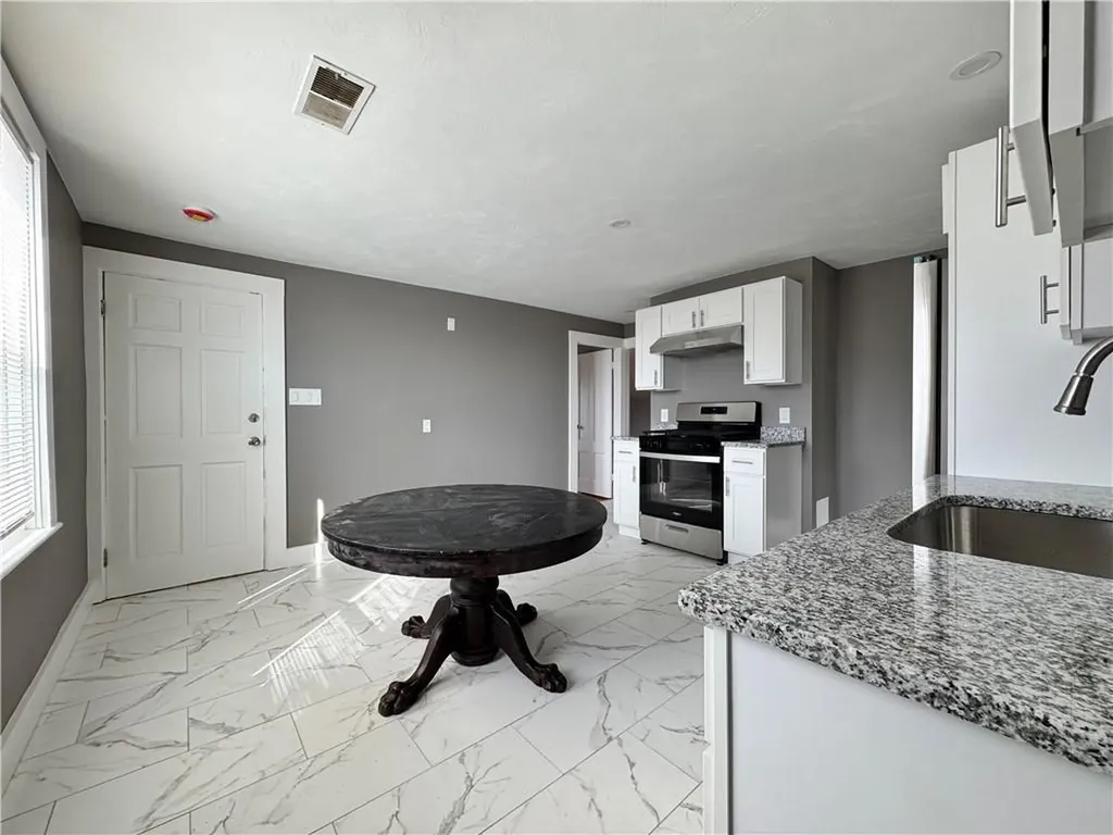 910 Atwells Avenue Providence RI 02909