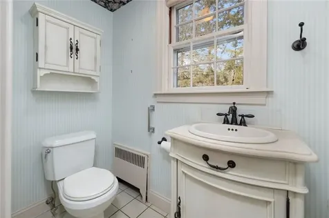555 Great Road Lincoln RI 02865