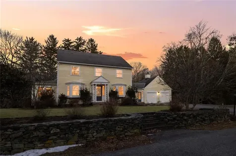 555 Great Road Lincoln RI 02865