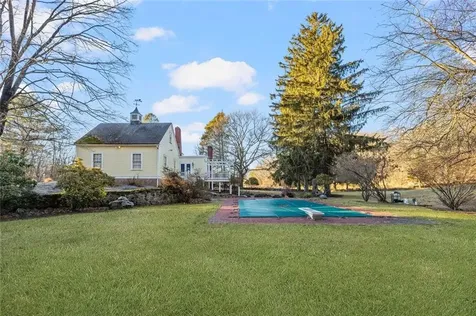 555 Great Road Lincoln RI 02865