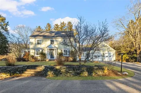 555 Great Road Lincoln RI 02865