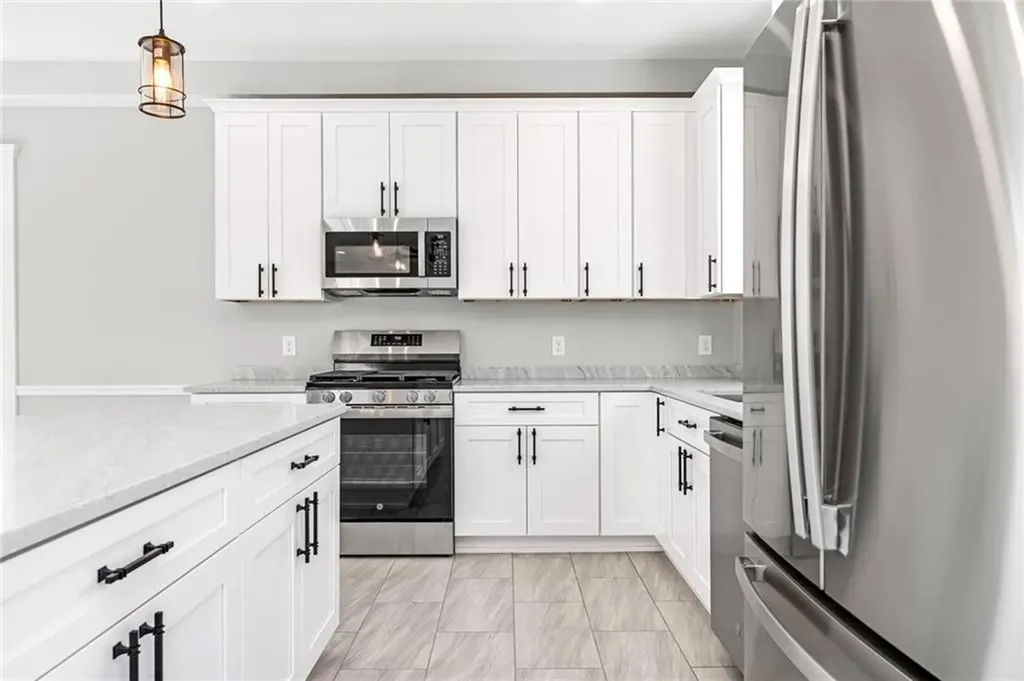 60 Daytona Avenue Narragansett RI 02882