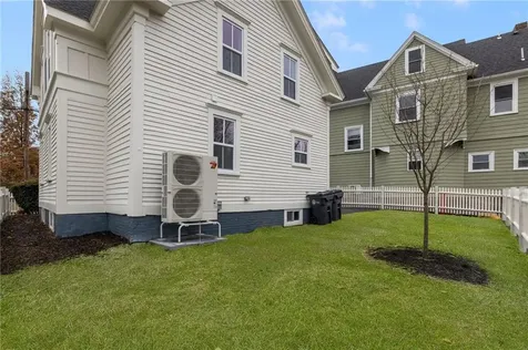 214 Camp Street Providence RI 02906