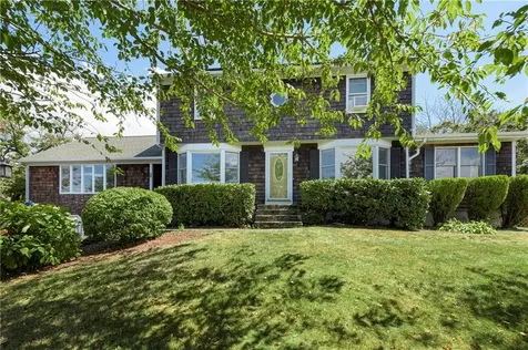 22 Jh Dwyer Drive Middletown RI 02842