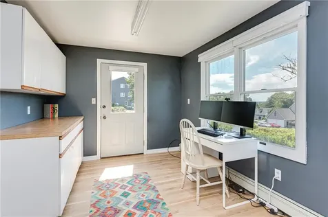 22 Jh Dwyer Drive Middletown RI 02842