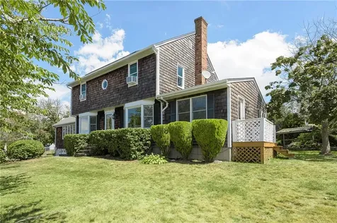 22 Jh Dwyer Drive Middletown RI 02842