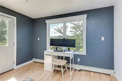 22 Jh Dwyer Drive Middletown RI 02842