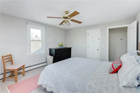 22 Jh Dwyer Drive Middletown RI 02842