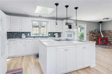 22 Jh Dwyer Drive Middletown RI 02842