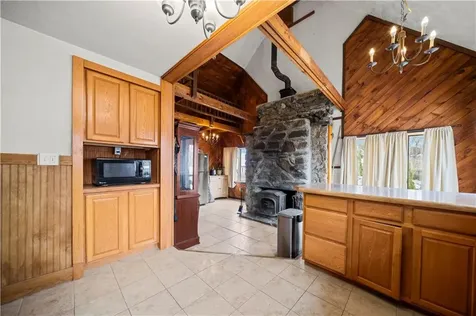 9 Bye Street North Providence RI 02911