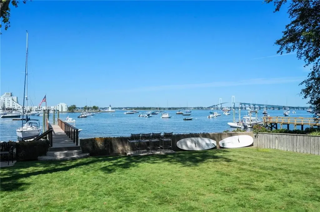 58 Washington Street Newport RI 02840