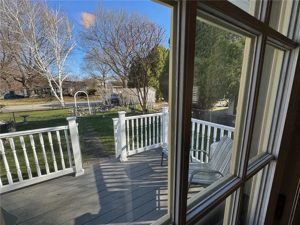 1047 Narragansett Parkway Warwick RI 02888