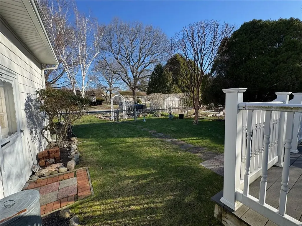 1047 Narragansett Parkway Warwick RI 02888