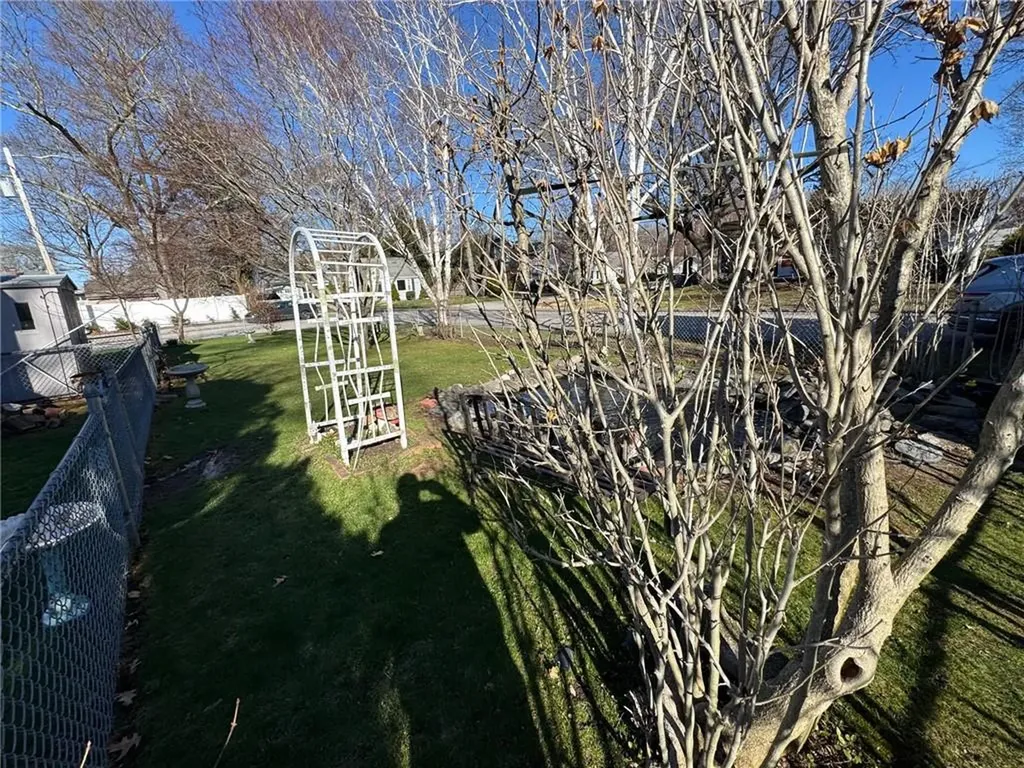 1047 Narragansett Parkway Warwick RI 02888