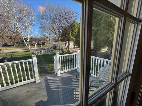 1047 Narragansett Parkway Warwick RI 02888