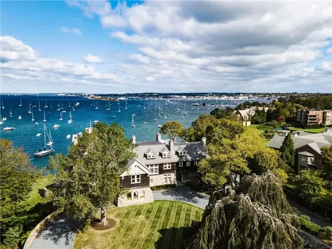 127 Harrison Avenue Newport RI 02840