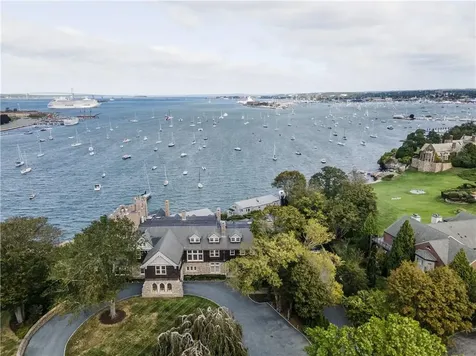 127 Harrison Avenue Newport RI 02840