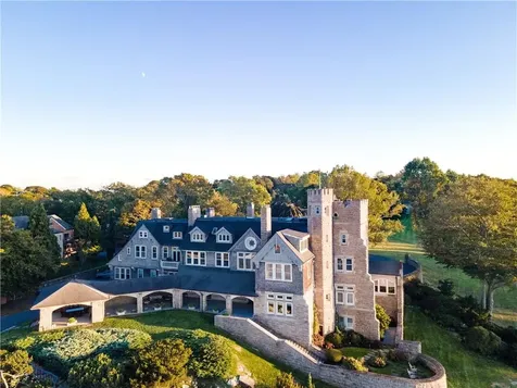 127 Harrison Avenue Newport RI 02840