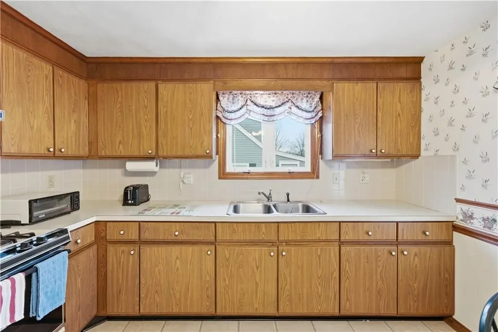 202 Marshall Avenue Cumberland RI 02864