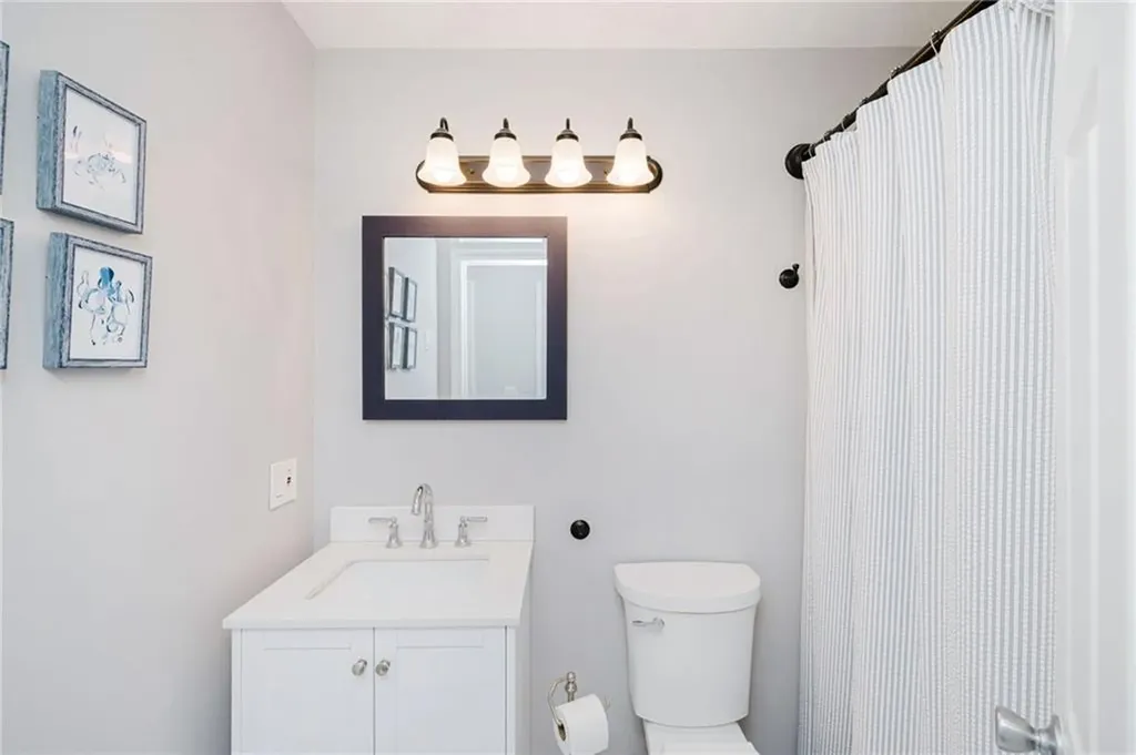 1505 Fairway Drive Middletown RI 02842