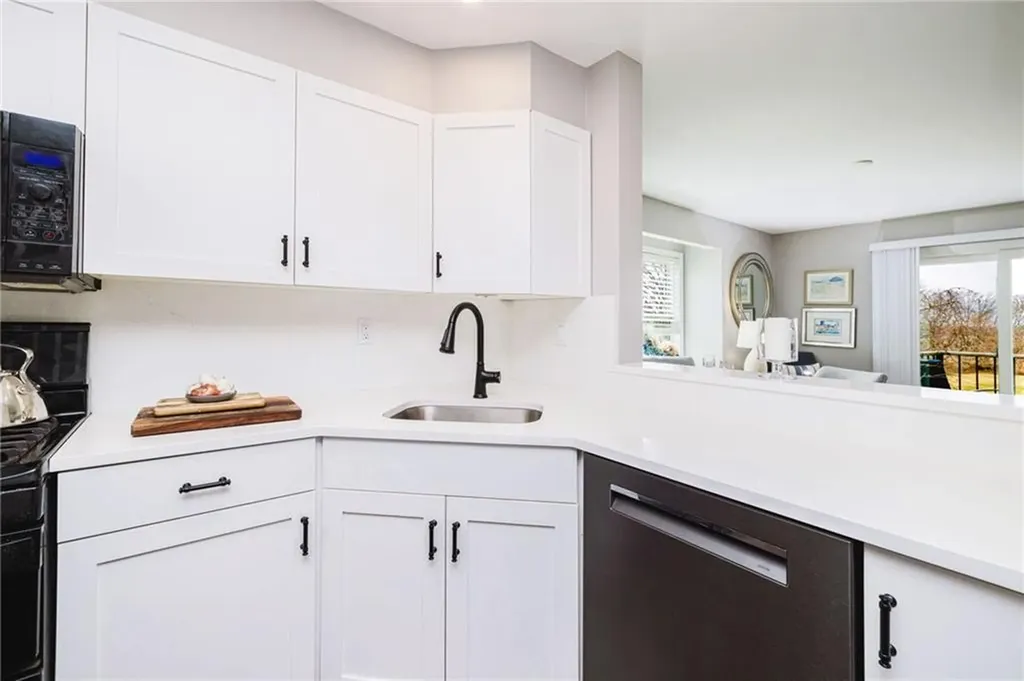 1505 Fairway Drive Middletown RI 02842