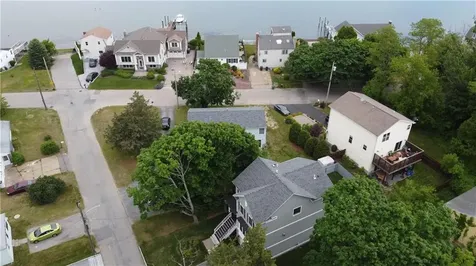 20 Robert Avenue Warwick RI 02818