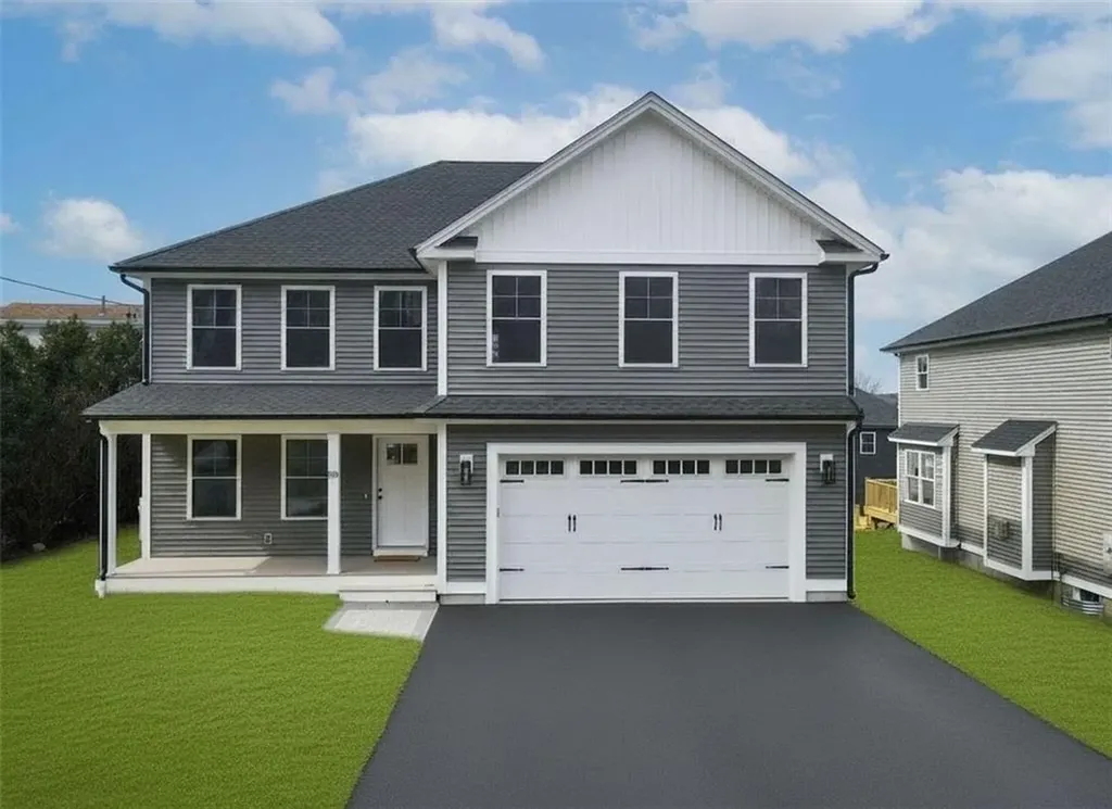 89 Street Agnes Avenue Woonsocket RI 02895